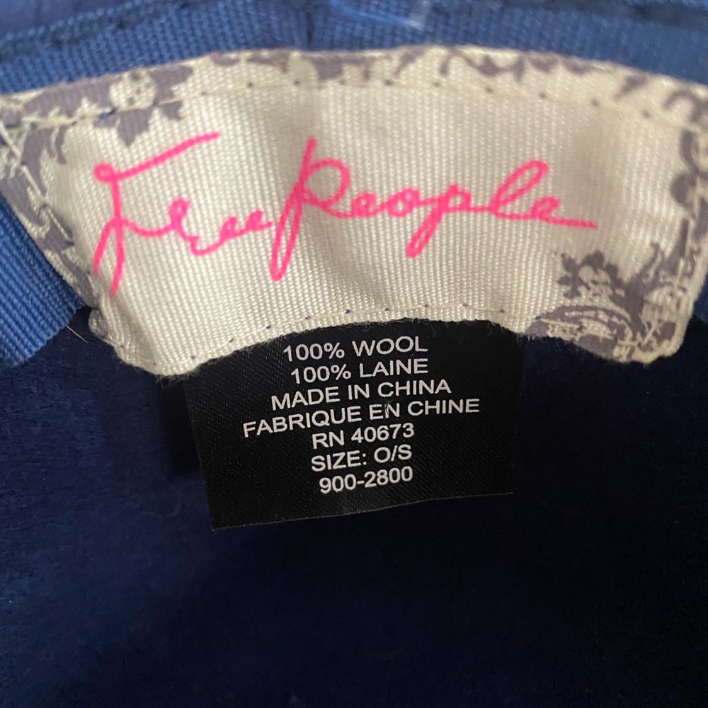Free People hat - Picture 2 of 2